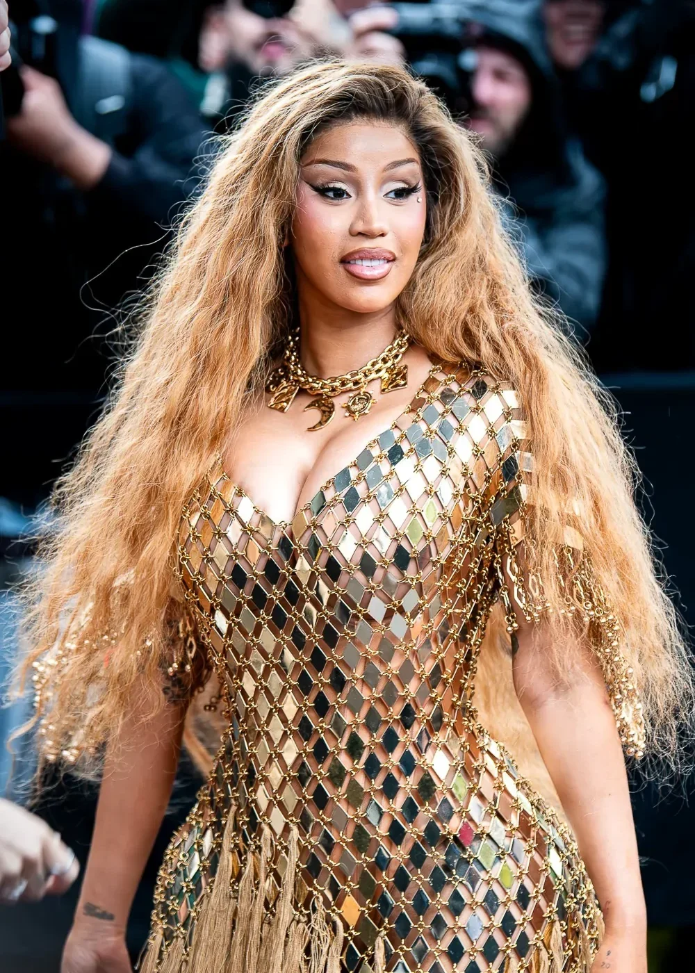 Cardi B photographiée sur tapis rouge, photo mode et célébrités par Anthony Carrel