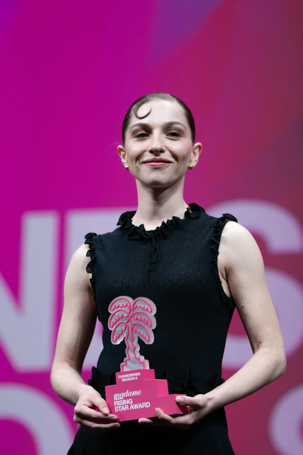 Reportage événementiel sur scène au Palais des Festivals – festival Cannes Séries